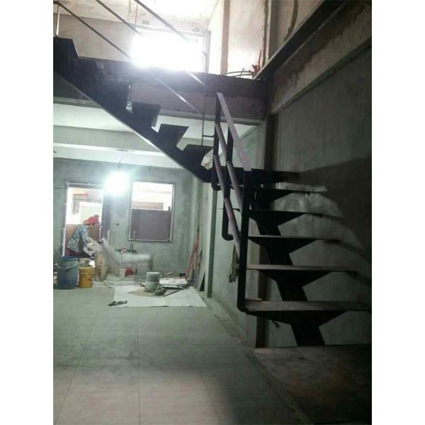 欄杆.樓梯.格柵工程實績13,達名鋼鋁有限公司
